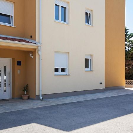 Apartment J&E Medulin Exterior foto